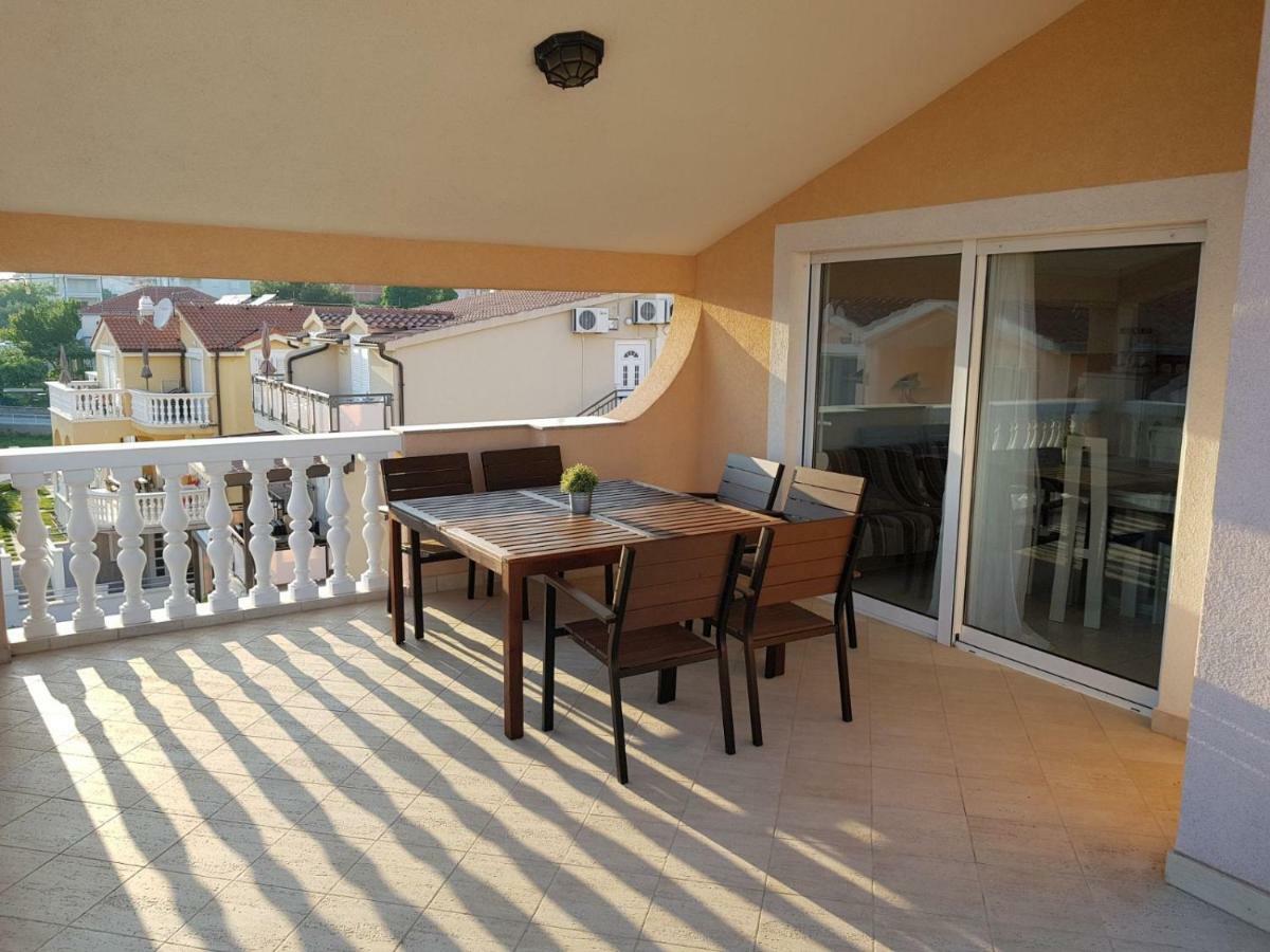Apartmani Mira Βόντιτσε Εξωτερικό φωτογραφία